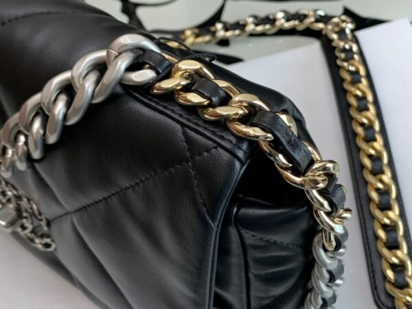 Chanel Flap Bag Classic 26cm Black - Image 5