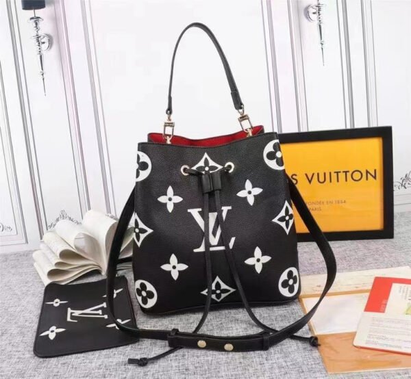 Louis Vuitton NeoNeo Bags 26cm Black