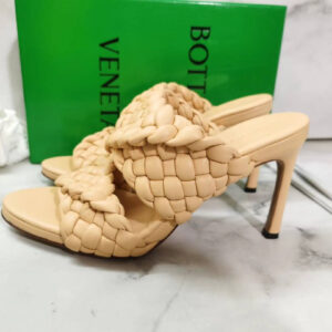 Bottega Veneta Curve Sandals 9.5cm Heel Lambskin Leather Spring/Summer Collection Saffron