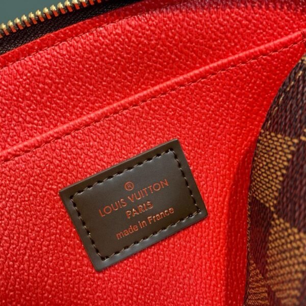 Louis Vuitton Pouch Monogram 19cm Brown - Image 9