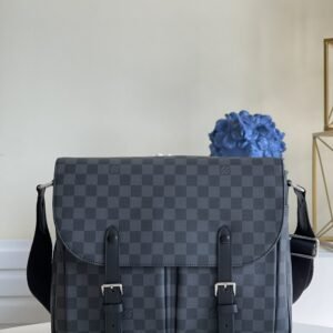Louis Vuitton Christopher Messenger Bag Damier Graphite 33cm