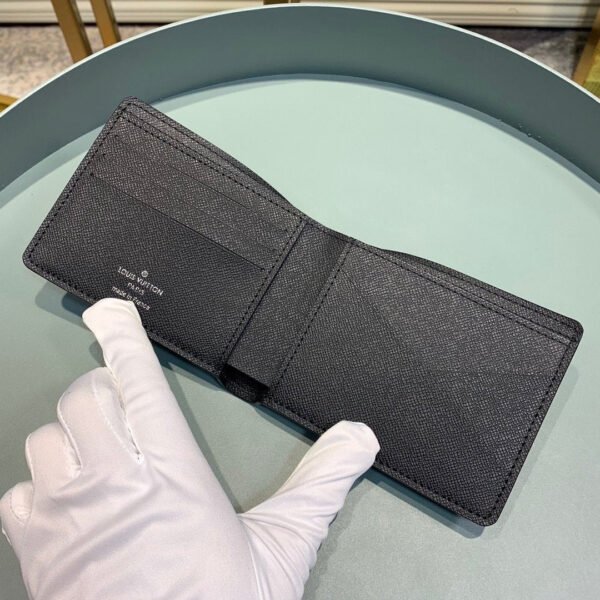Louis Vuitton Monogram Wallet 12cm Black - Image 4