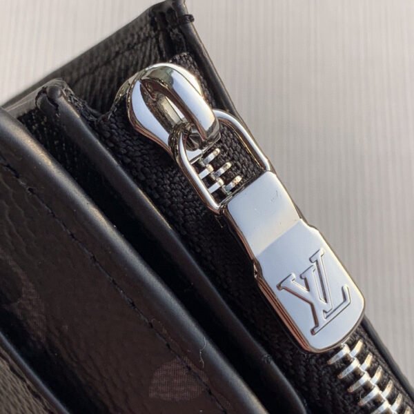 Louis Vuitton Damier Wallet 11cm Black - Image 4