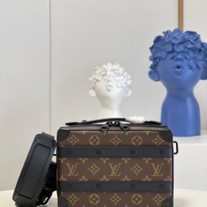 Louis Vuitton Handle Soft Trunk 22cm Brown