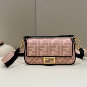 Fendi Baguette Midi 27cm Pink