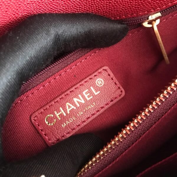 Chanel Handbag 28cm Red - Image 6