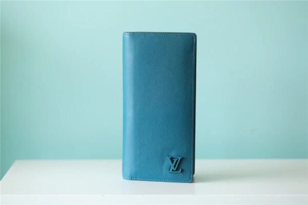 Louis Vuitton Brazza Wallet 19cm