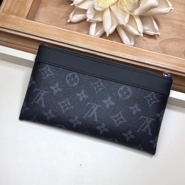 Louis Vuitton Discovery Pochette PM Monogram - Image 2