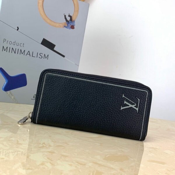 Louis Vuitton Wallet 20cm Black