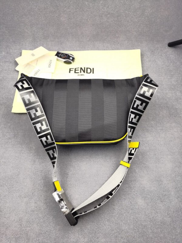 Fendi Belt Bag 18cm Black - Image 4