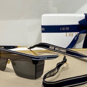 Dior Club M1U