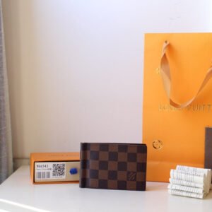 Louis Vuitton Clutch 12cm Brown