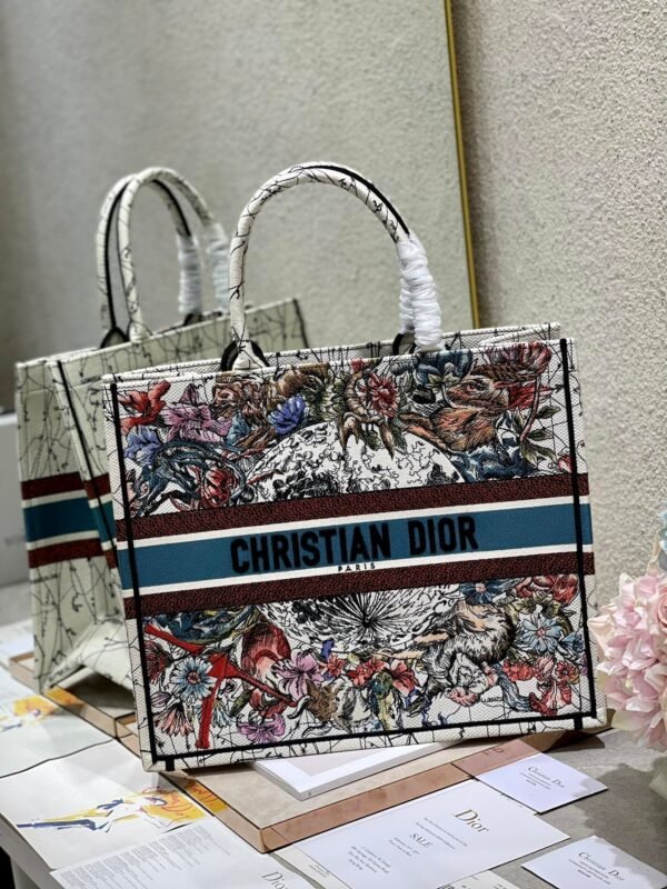 Christina Dior Book Tote Bag 42 cm Muticolor - Image 9