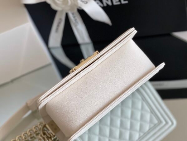 Chanel Mini Classic Flapbag 20cm White - Image 5