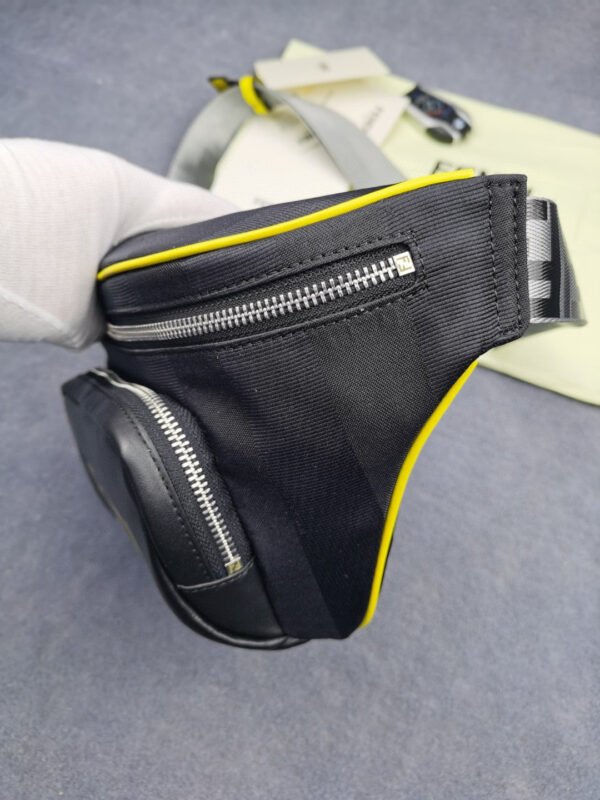 Fendi Belt Bag 18cm Black - Image 3