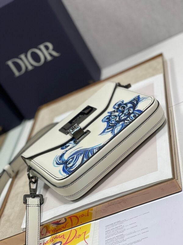 Christian Dior Paris Bag 19cm White - Image 9