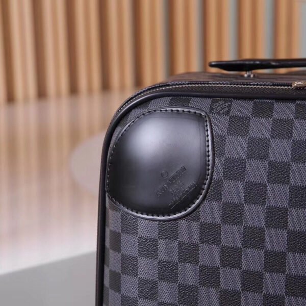 Louis Vuitton Exqusite Travelling Luggages 20 Inch Black - Image 8