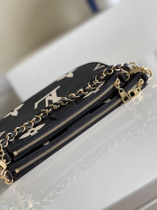 Louis Vuitton Hand Bag 24cm Black - Image 3