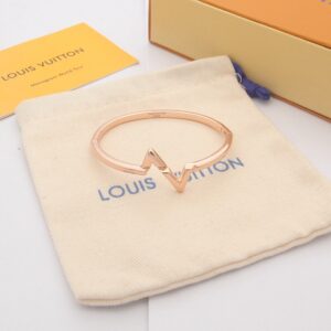 Combine List Of Louis Vuitton Volt Upside Down Bracelets Earings And Necklace