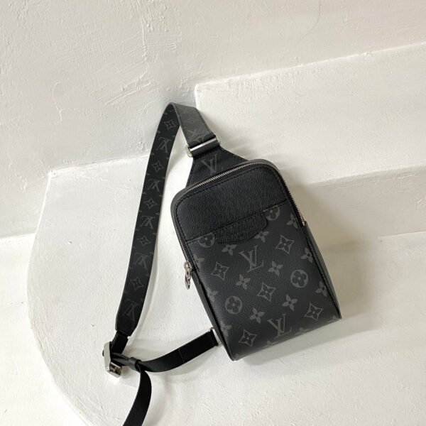 Louis Vuitton Outdoor Sling Bag 21cm