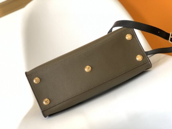 Louis Vuitton M57728 On My Side PM 30cm - Image 9