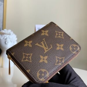 Louis Vuitton Monogram Clutch 11cm Brown