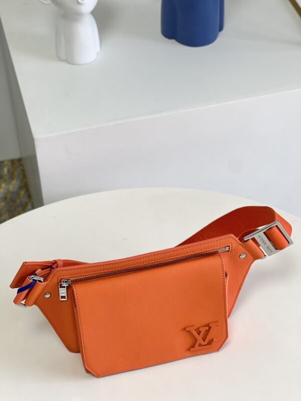 Louis Vuitton Aerogram Slingbag Orange For Men, Men’s Bags 30cm LV M59625 - Image 3