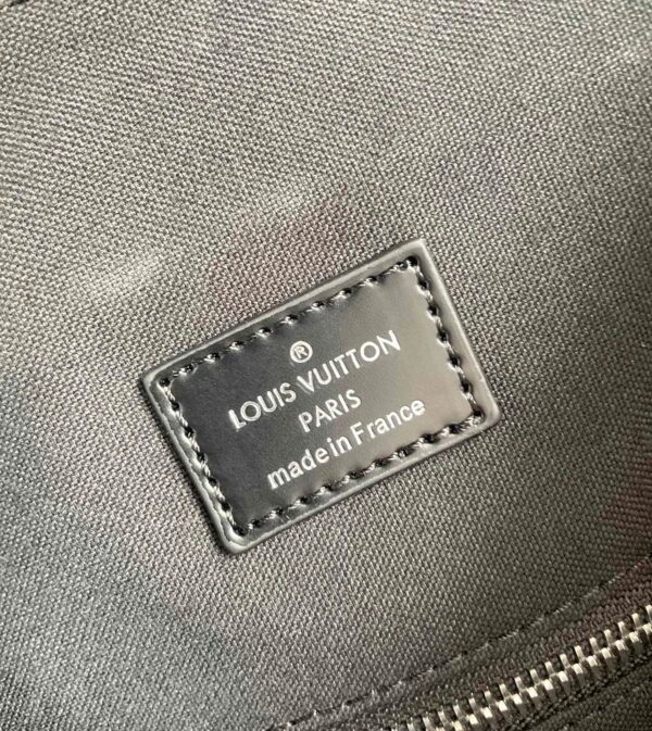 Louis Vuitton Christopher PM 44cm - Image 8