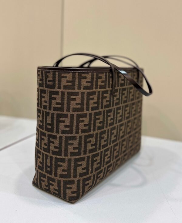 Fendi Tote Bag 48cm Brown - Image 9