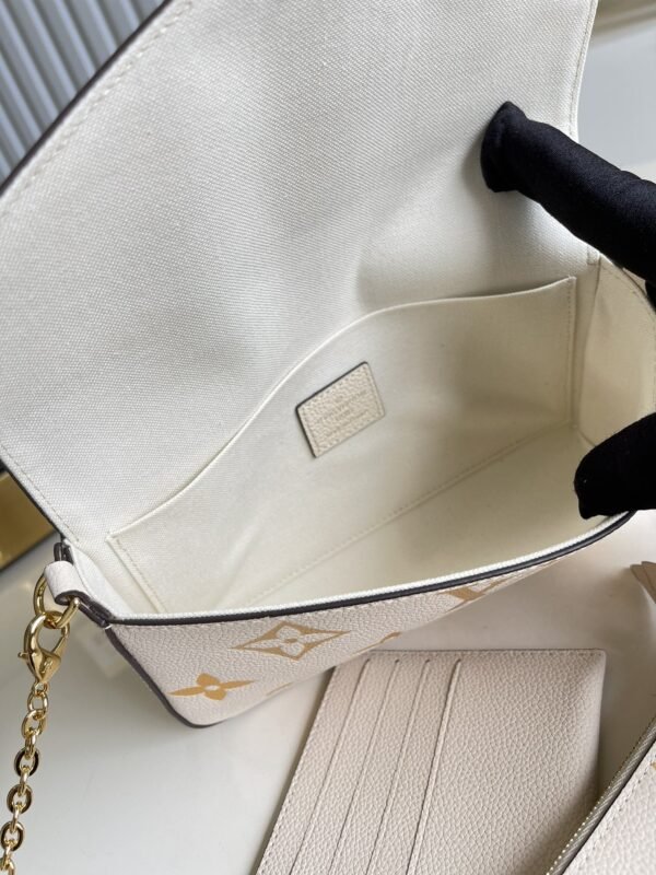 Louis Vuitton Pochette By The Pool 21cm White - Image 3