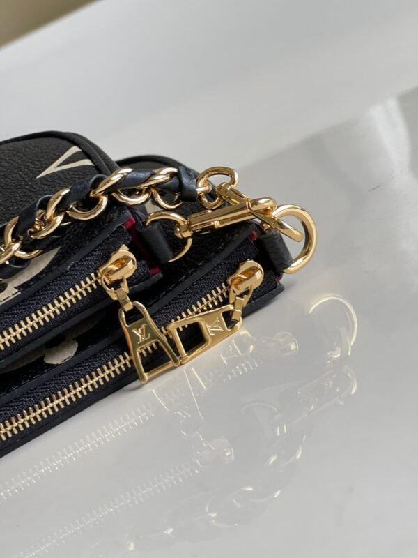 Louis Vuitton Multi Pochette Crossbody Bags 24cm Black - Image 7