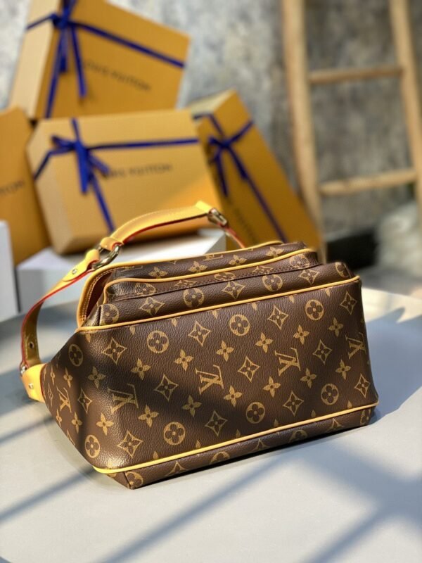 Louis Vuitton Tikal GM Monogram Canvas For Women, Women’s Handbags, Shoulder Bags 30cm LV M40077 - Image 3