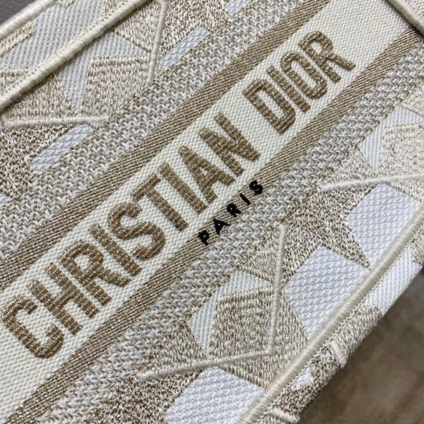 Christian Dior Mini Book Tote 24cm - Image 3