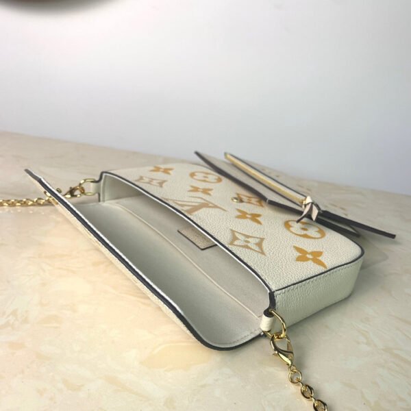 Louis Vuitton Monogram Empreinte Pochette 21cm White - Image 2