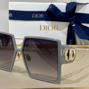 Dior 30 Montaigne SU