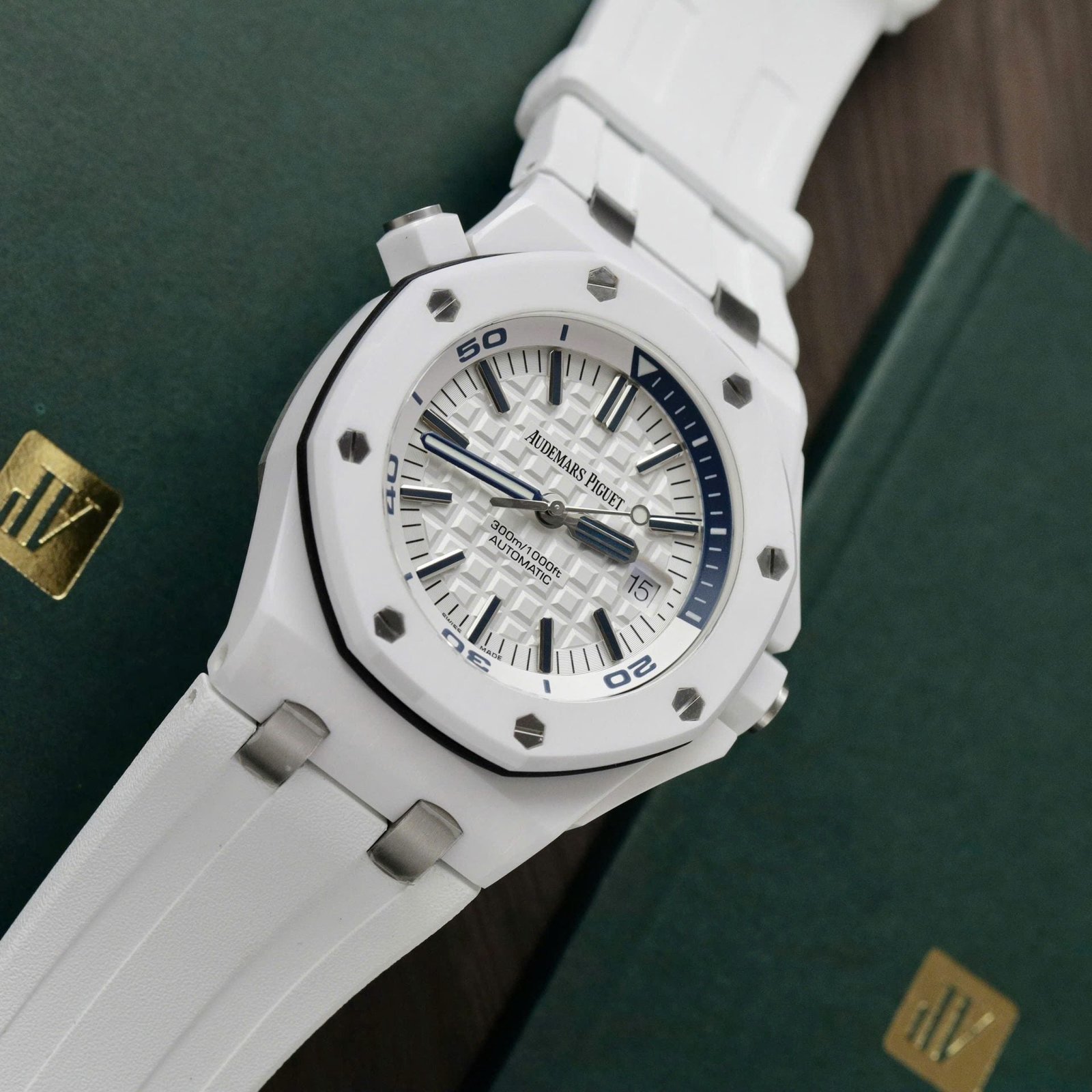 Audemars Piguet Royal Oak Offshore 15707CB White Ceramic Watch 42mm - Image 3