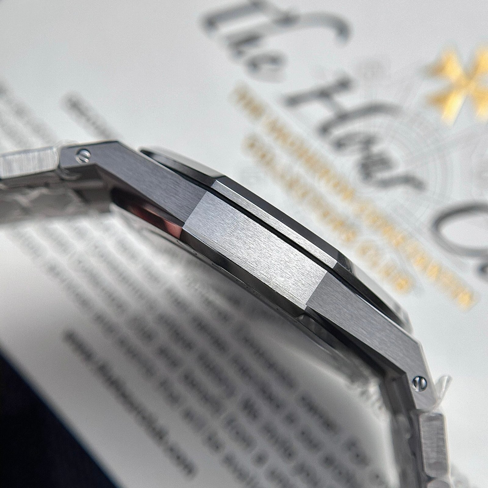 Audemars Piguet Royal Oak Jumbo 16202ST Watch Green Dial 39mm - Image 5