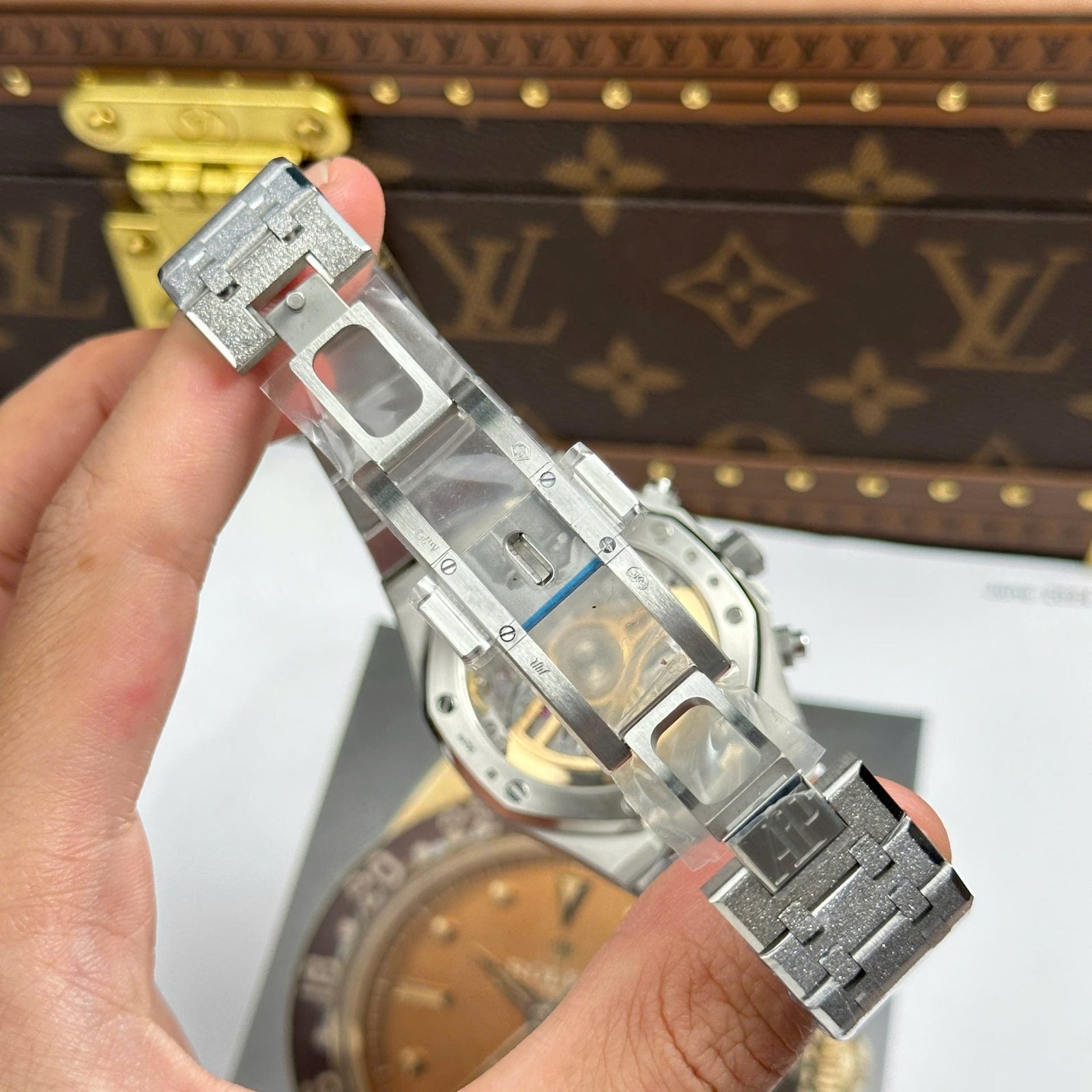 Audemars Piguet Watch Royal Oak Chronograph Frosted Gold 26240 Gray Dial 41mm - Image 13