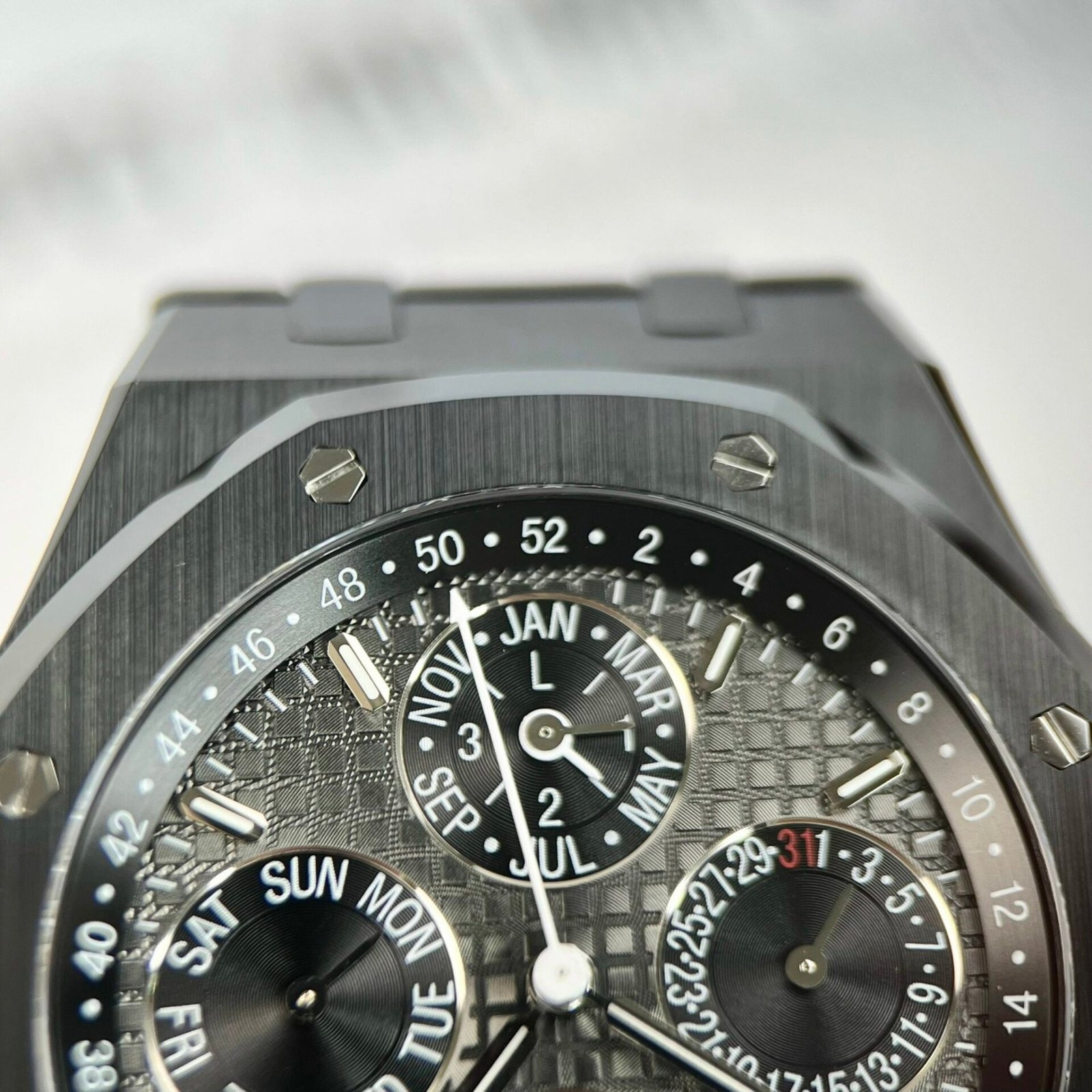 Audemars Piguet Royal Oak 26579CB Black Ceramic Watch 41mm - Image 4