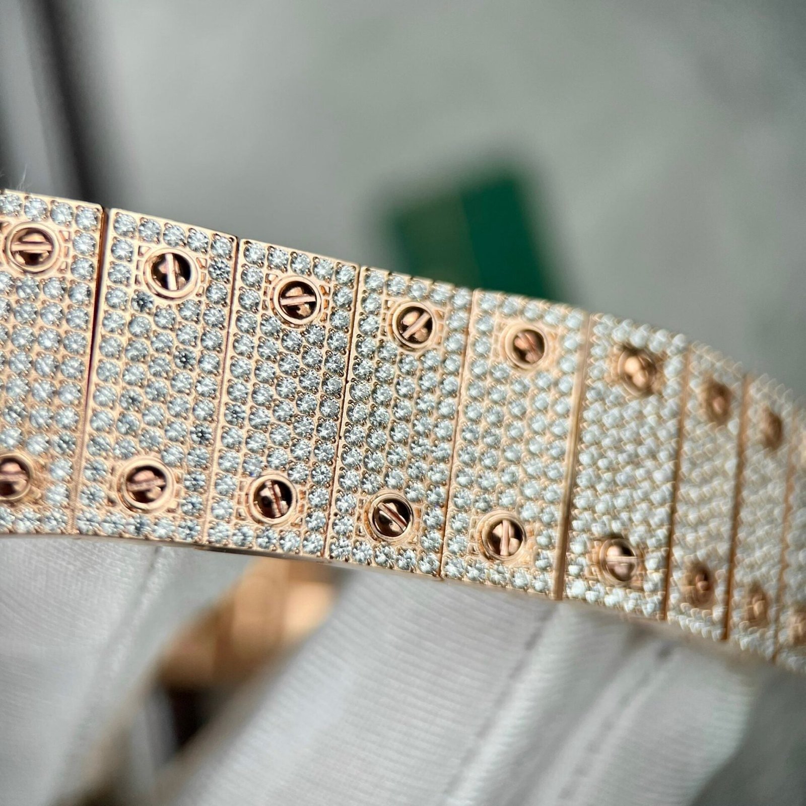 Cartier Santos Men’s Full Diamond Watch 39.8mm - Image 7