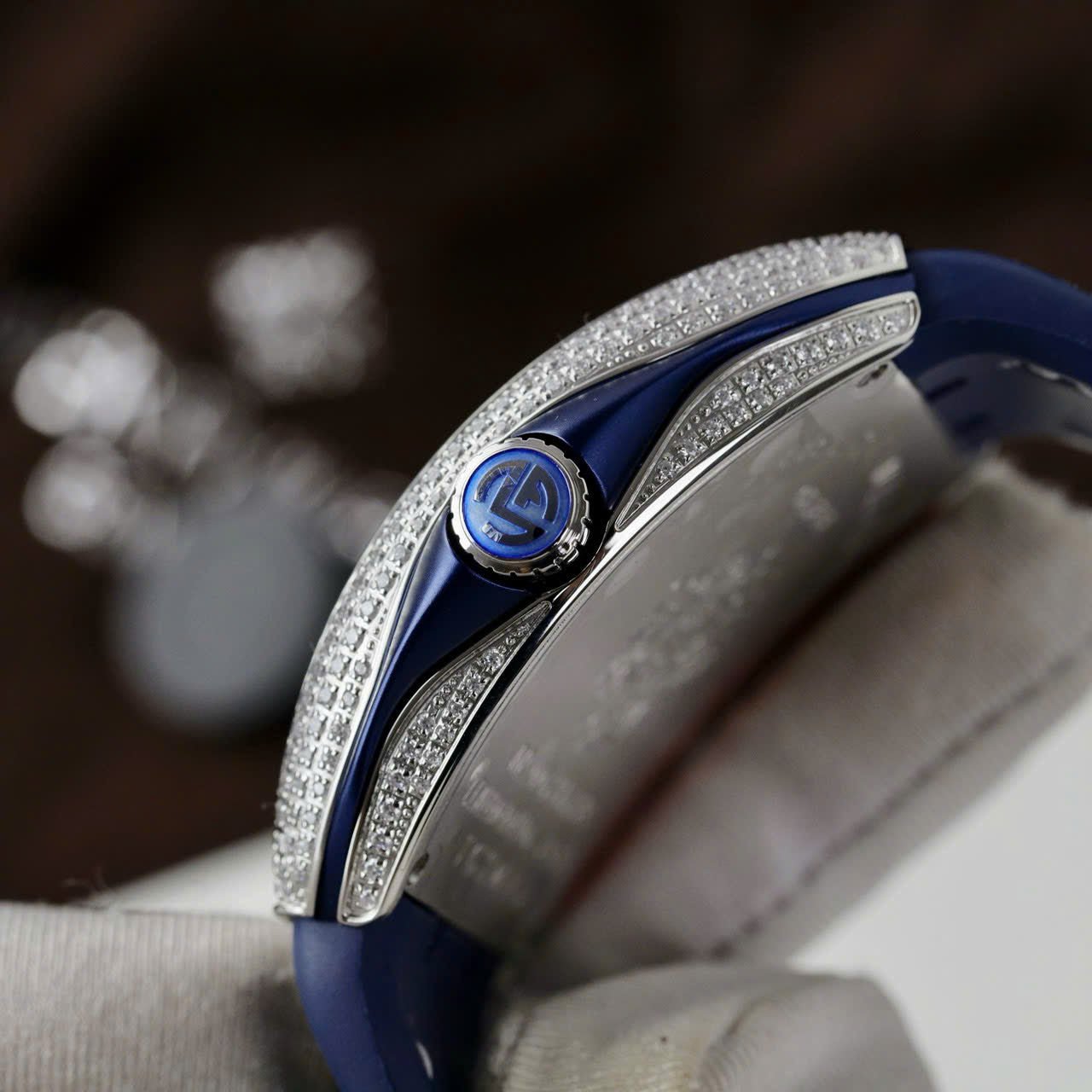 Franck Muller V45 Watch Dragon Dial Blue 45mm - Image 8