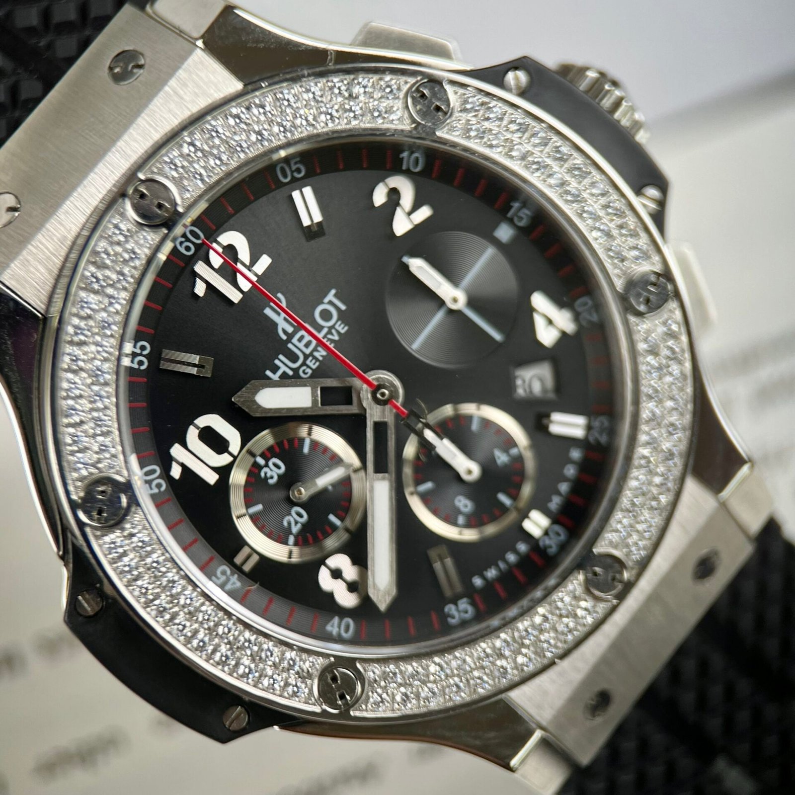 Hublot Watch Big Bang Chronograph With Diamond Bezel 44mm - Image 3