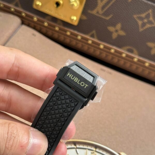 Hublot Big Bang Watch Automatic Movement 43mm - Image 14