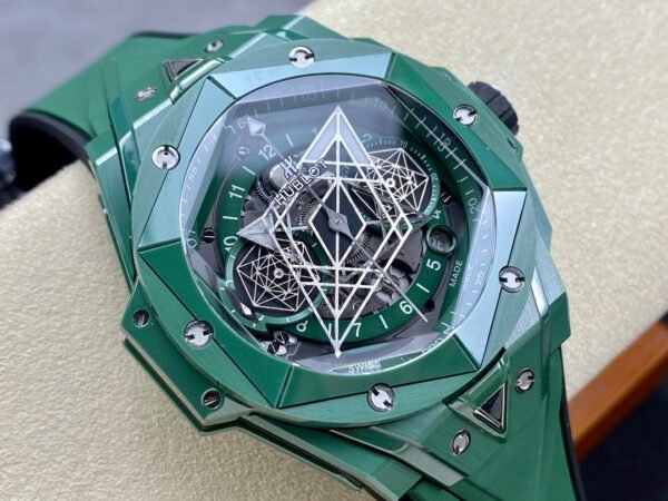 Hublot Big Bang Sang Bleu II  Watch Ceramic Green 44mm - Image 4