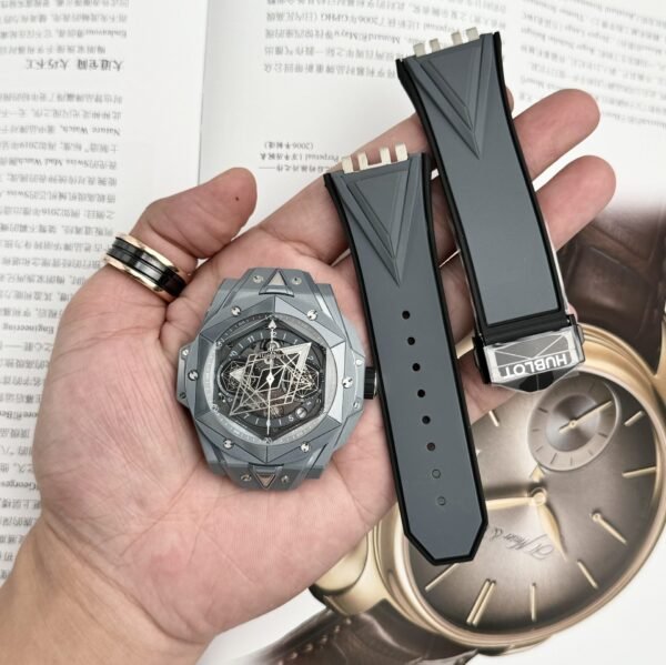 Hublot Watch Big Bang Sang Bleu II Gray Ceramic 45mm - Image 2