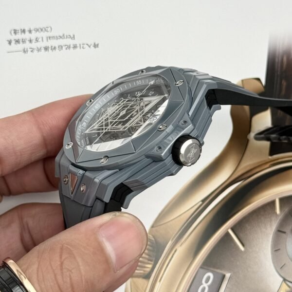 Hublot Watch Big Bang Sang Bleu II Gray Ceramic 45mm - Image 6