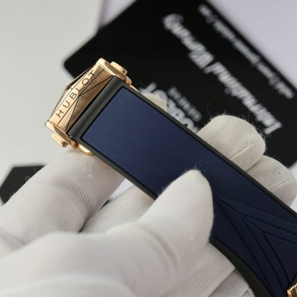 Hublot Big Bang Sang Bleu II King Gold  Watch Blue 44mm - Image 10