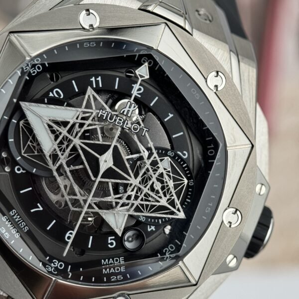 Hublot  Watch Big Bang Sang Bleu II Titanium Black Dial 45mm - Image 7