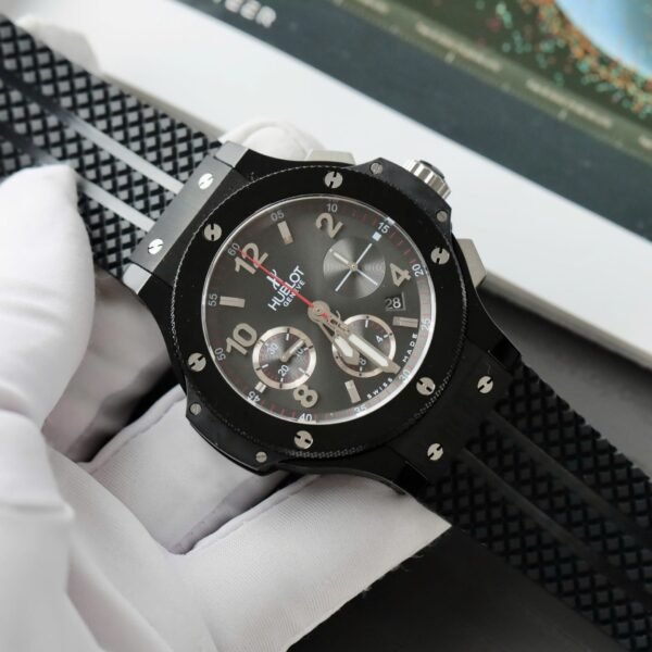 Hublot Big Bang Titanium Black Watch Rubber Strap 42mm - Image 2