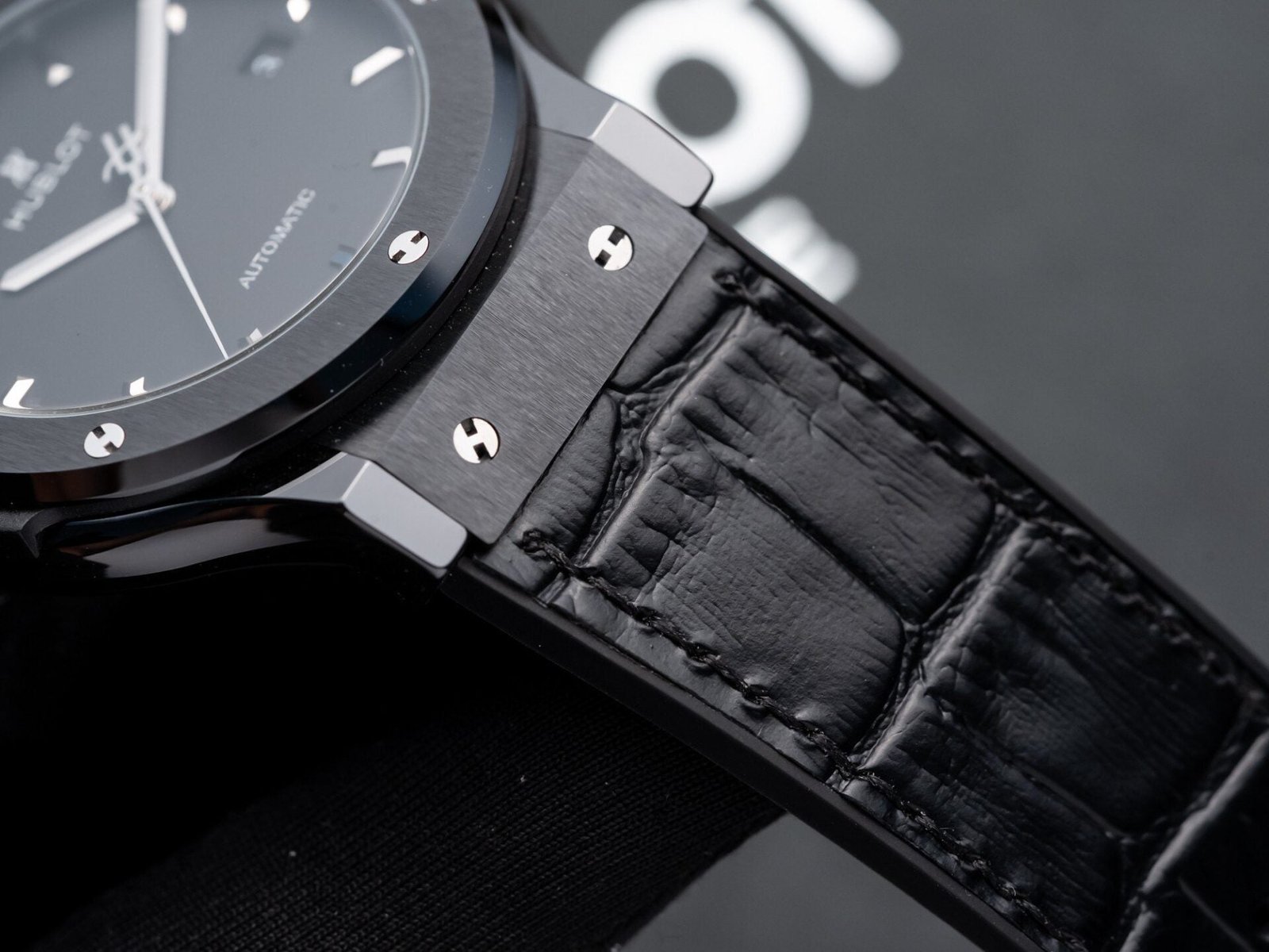 Hublot Classic Fusion Watch Ceramic Carbon Dial Leather Strap 42mm - Image 5